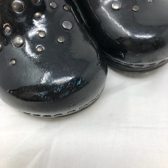 Dansko Toddler Jemma Patent Leather Clogs - Picture 4 of 10